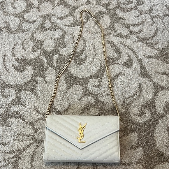 Yves Saint Laurent envelope quilted leather chain wallet cream and gold hardware - Picture 1 of 6